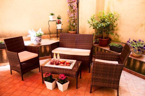 Marta Inn Room Type - Double or Twin Room with Private External Toilet Marta Inn Room Type - Double or Twin Room with Private External Toilet