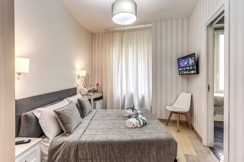 Marta Inn Room Type - Double or Twin Room