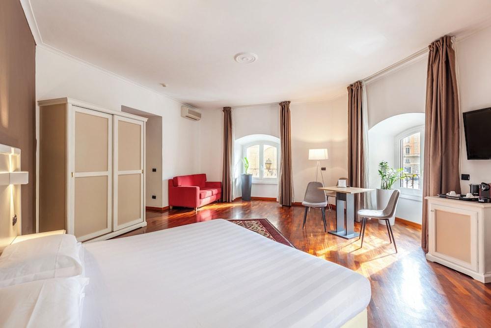 Inn Rome Rooms & Suites Room Type - Junior Suite