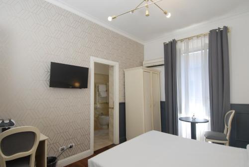 Piccolo di Piazza di Spagna Suites - Tap to explore photos