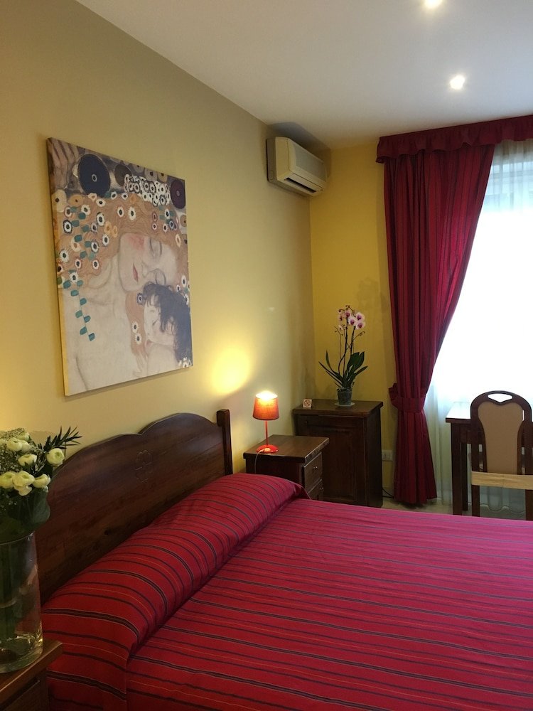 Perseo B&B Room Type - Double Room, 1 Queen Bed, Private Bathroom