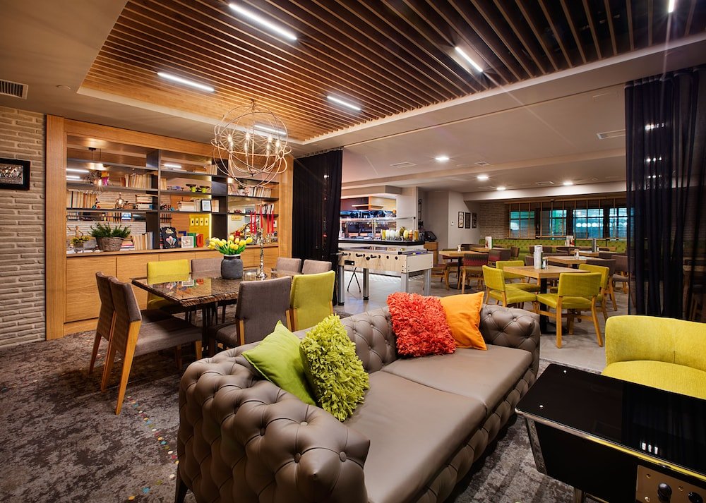 Holiday Inn Istanbul Kadikoy Istanbul Price Address Reviews