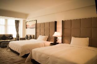 Zenith International Hotel