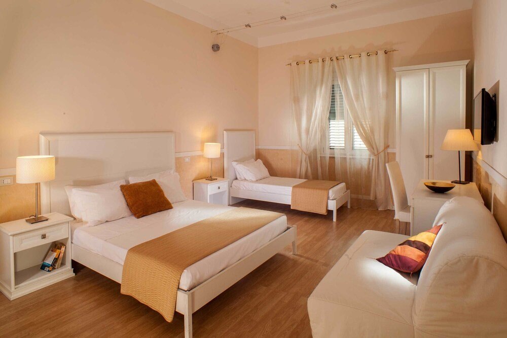 Domus Liberius Room Type - Superior Triple Room Domus Liberius Room Type - Superior Triple Room