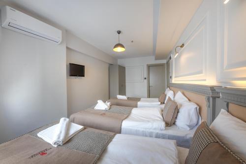 Kuran Hotel International Room Type - Standard Triple Room