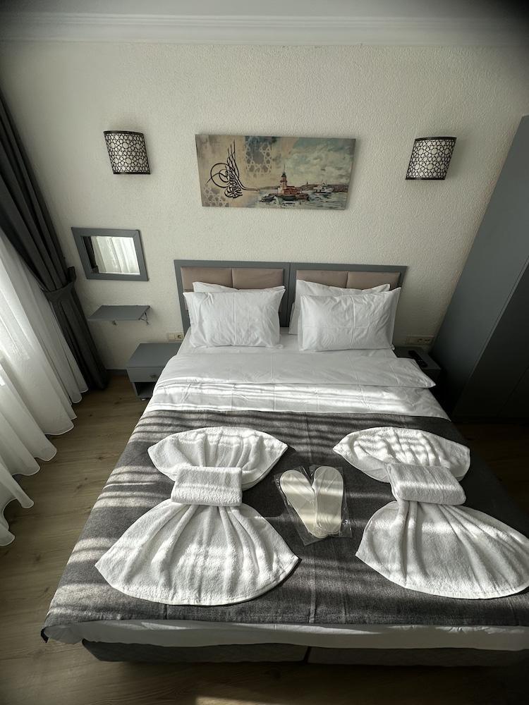 Big Orange Hotel Old City Room Type - Double Room, Sea View