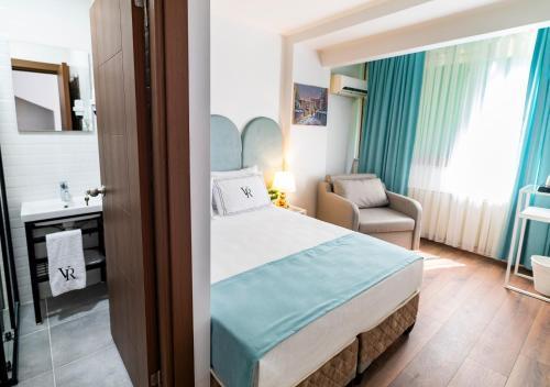 Cheers Hostel Room Type - Standard Single Room