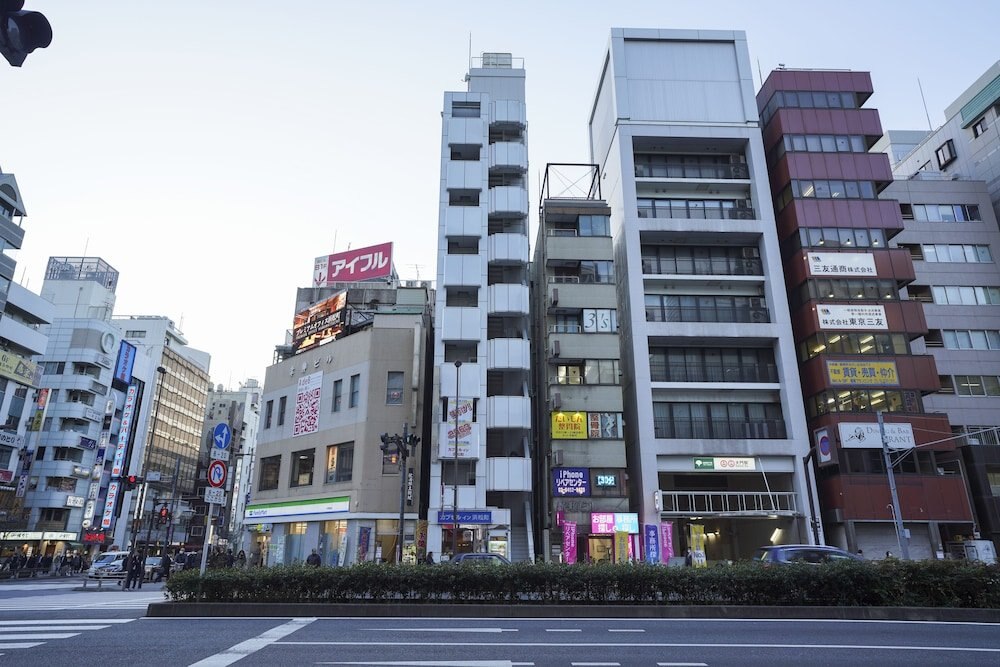 Capsule Inn Hamamatsucho - Tap to explore photos