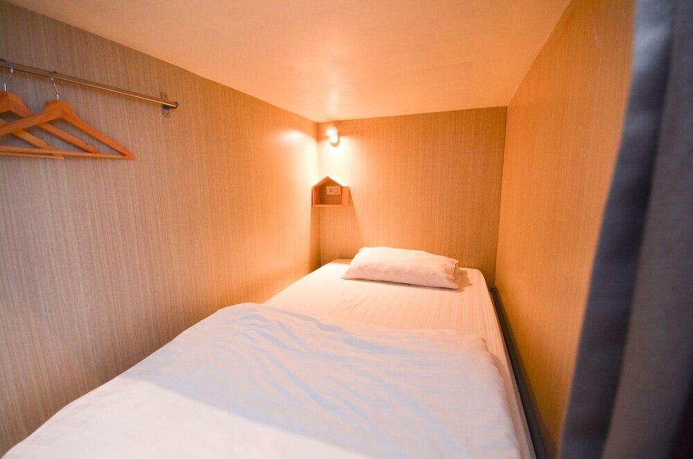 Good Day Hostel Room Type - Shared Dormitory (8 Bed Mixed Room)