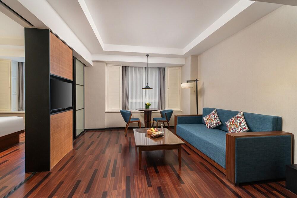 SSAW Boutique Hotel Shanghai Bund Room Type - Executive Suite Room