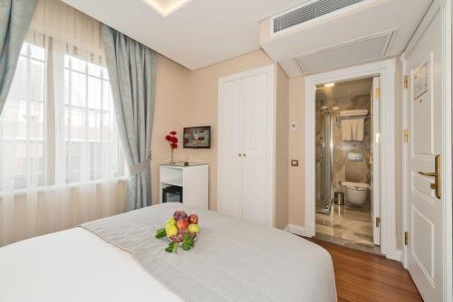 Ada Karakoy Hotel - Special Category - Tap to explore photos