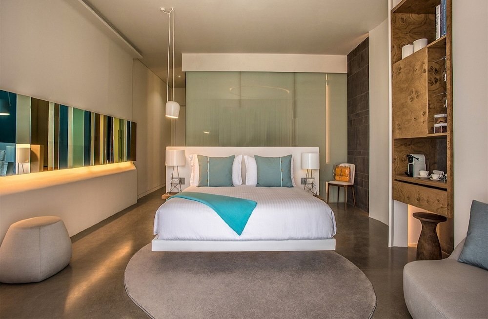Nikki Beach Resort & Spa Dubai Room Type - Luux Room Skyline King