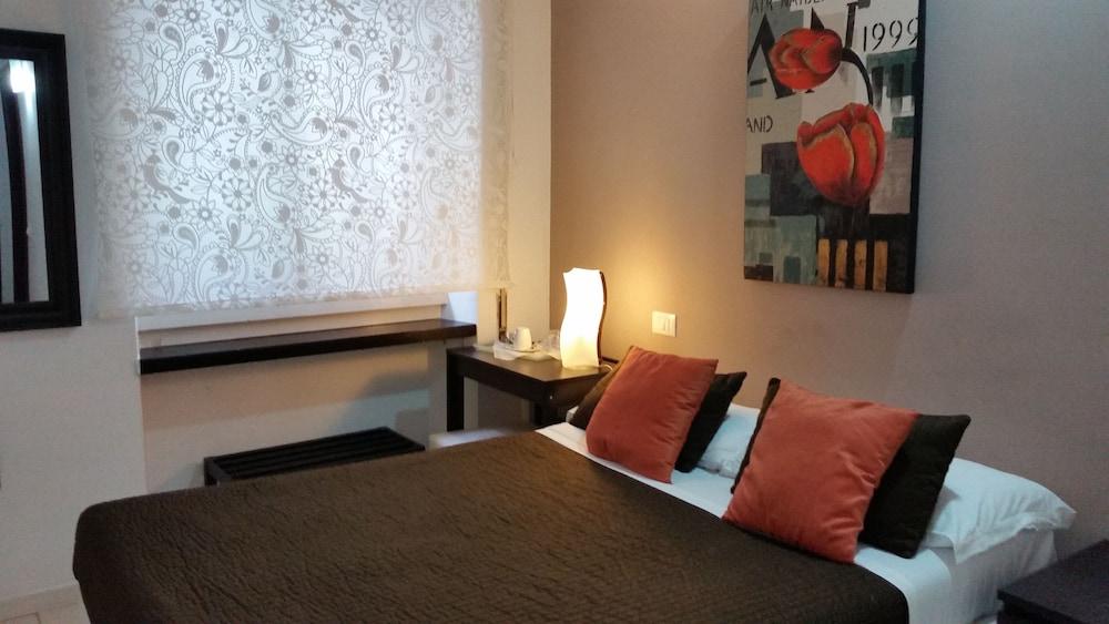 InnVatican Room Type - Economy Double Room