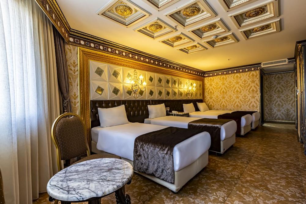 Laleli Blue Marmaray Hotel Room Type - Deluxe Triple Room