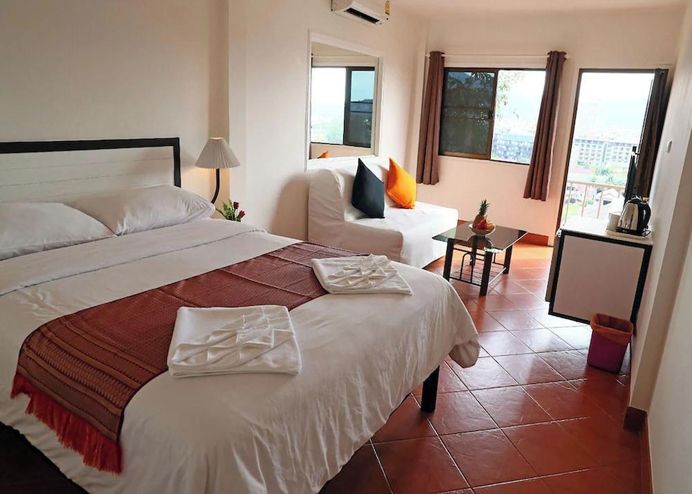 Swiss Villas Panoramic – Hillside Beach View Room Type - Deluxe Room