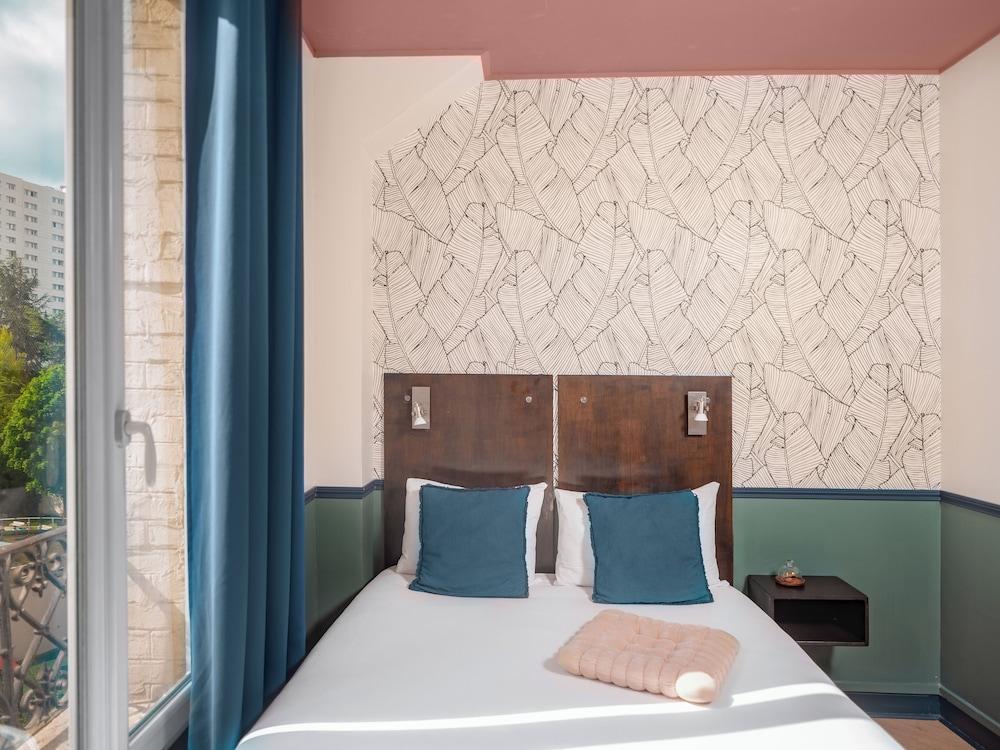 Biskui Hotel Room Type - Standard Double Room, 1 Double Bed