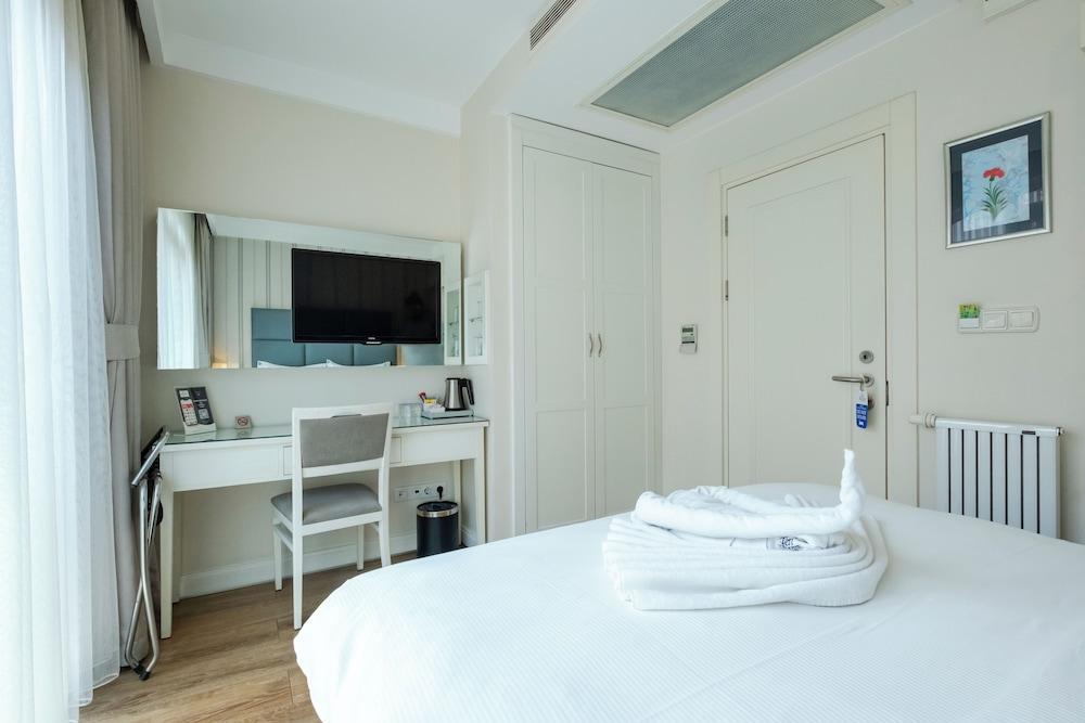 Ten Rooms Hotel Istanbul Room Type - Standard Double Room