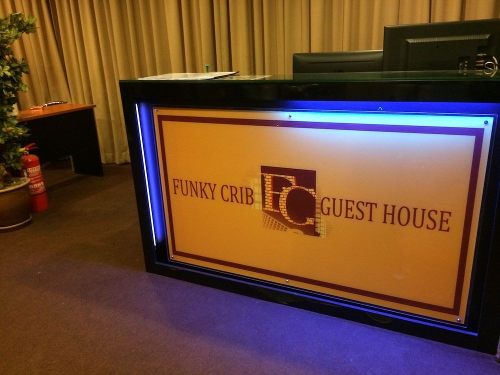 Funky Crib Hotel - Tap to explore photos