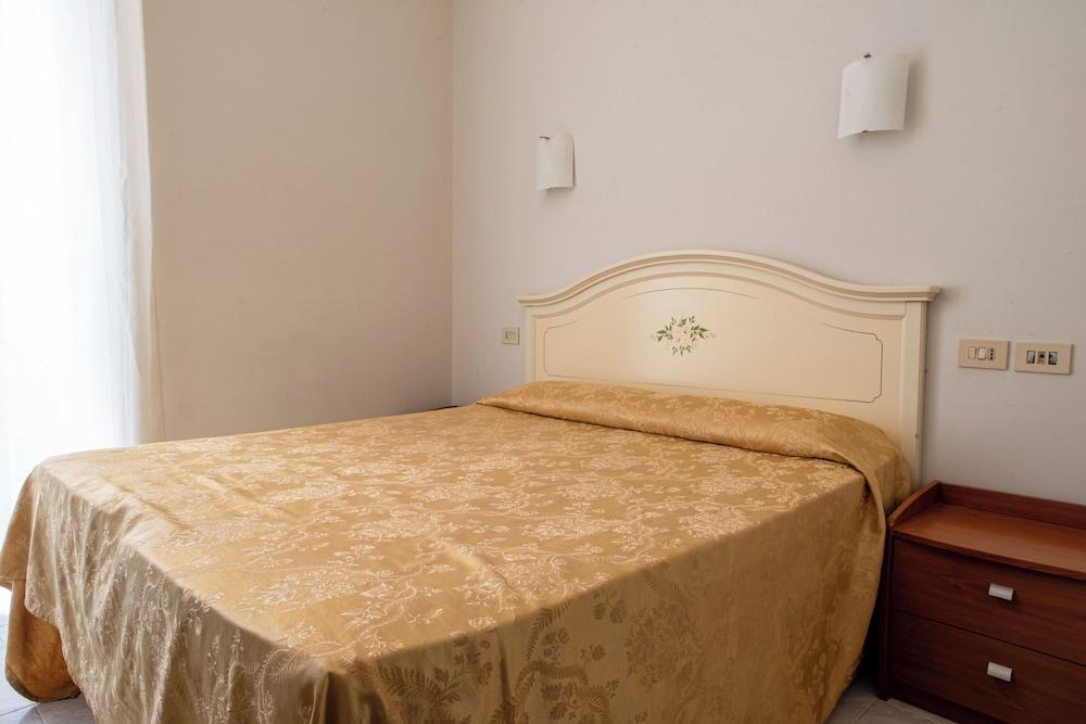 Hotel Ventura Rome Room Type - City Room, 1 Double Bed Hotel Ventura Rome Room Type - City Room, 1 Double Bed