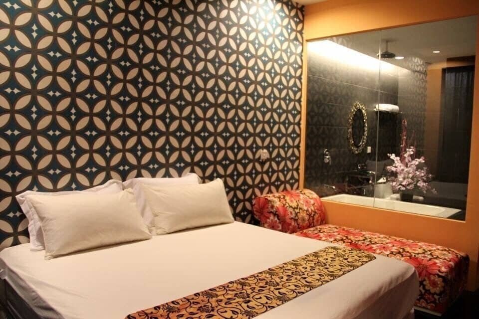 Love Inn Boutique Hotel - Tap to explore photos