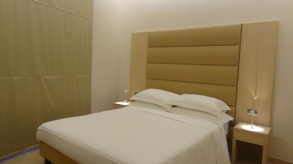 Augustana House Room Type - Double Room, City View, Annex Building (check-in in Lungotevere Marzio n.3)