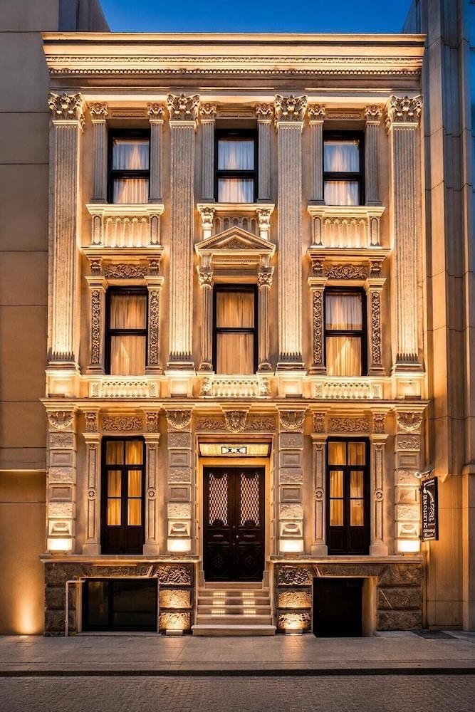 Hotel Miniature