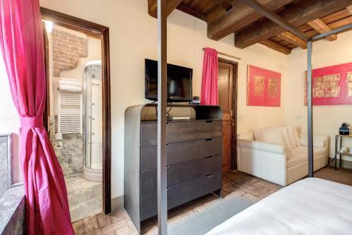 Residenza Torre Colonna Room Type - Superior Double Room with Additional Bed Residenza Torre Colonna Room Type - Superior Double Room with Additional Bed