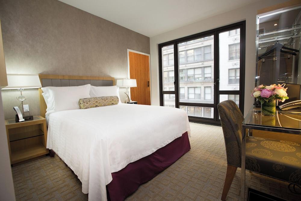 Executive Hotel Le Soleil New York Room Type - Executive Queen Room - Accessible