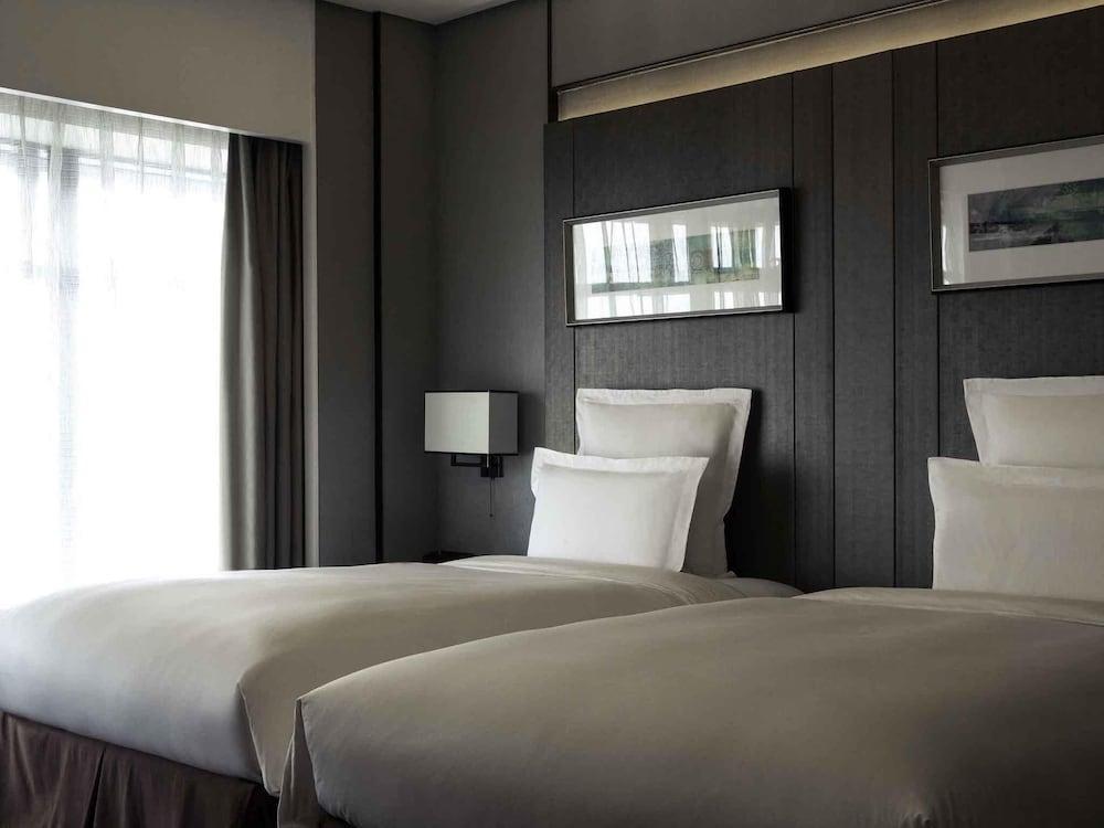 Pullman Shanghai Xuhui Room Type - Deluxe Room, 2 Twin Beds (High Floor)