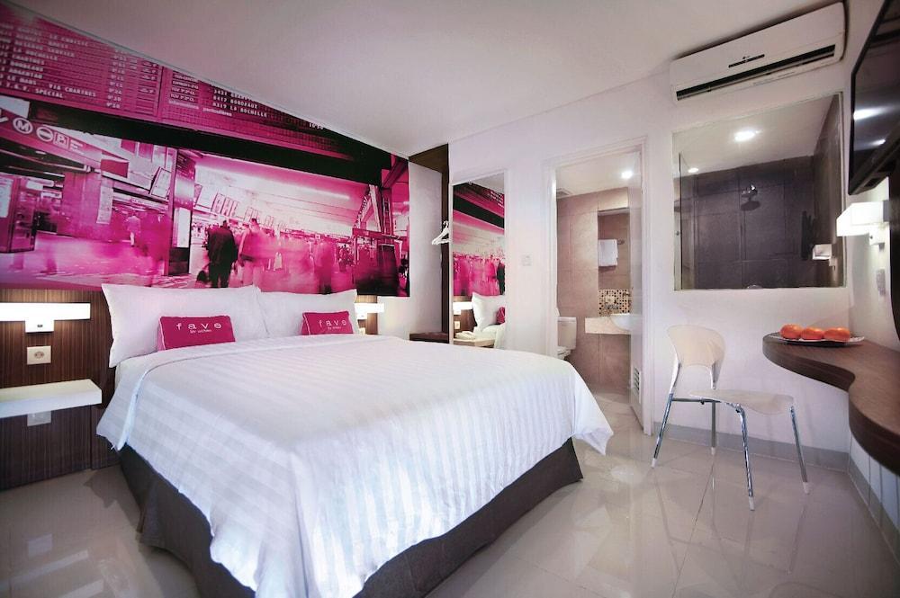 favehotel PGC Cililitan Room Type - Superior Room