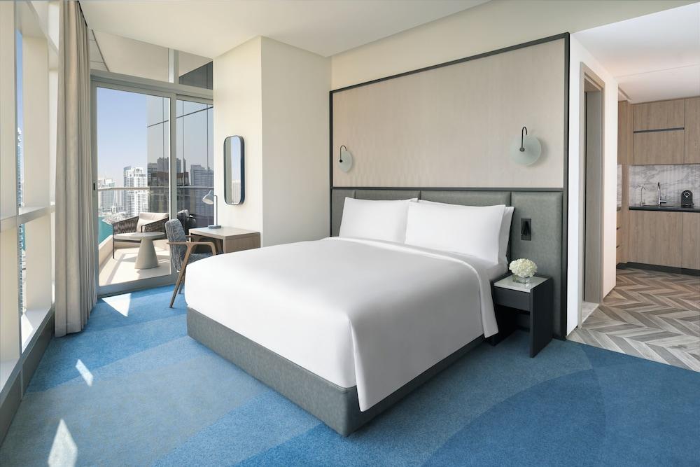InterContinental DUBAI MARINA Room Type - Classic Room