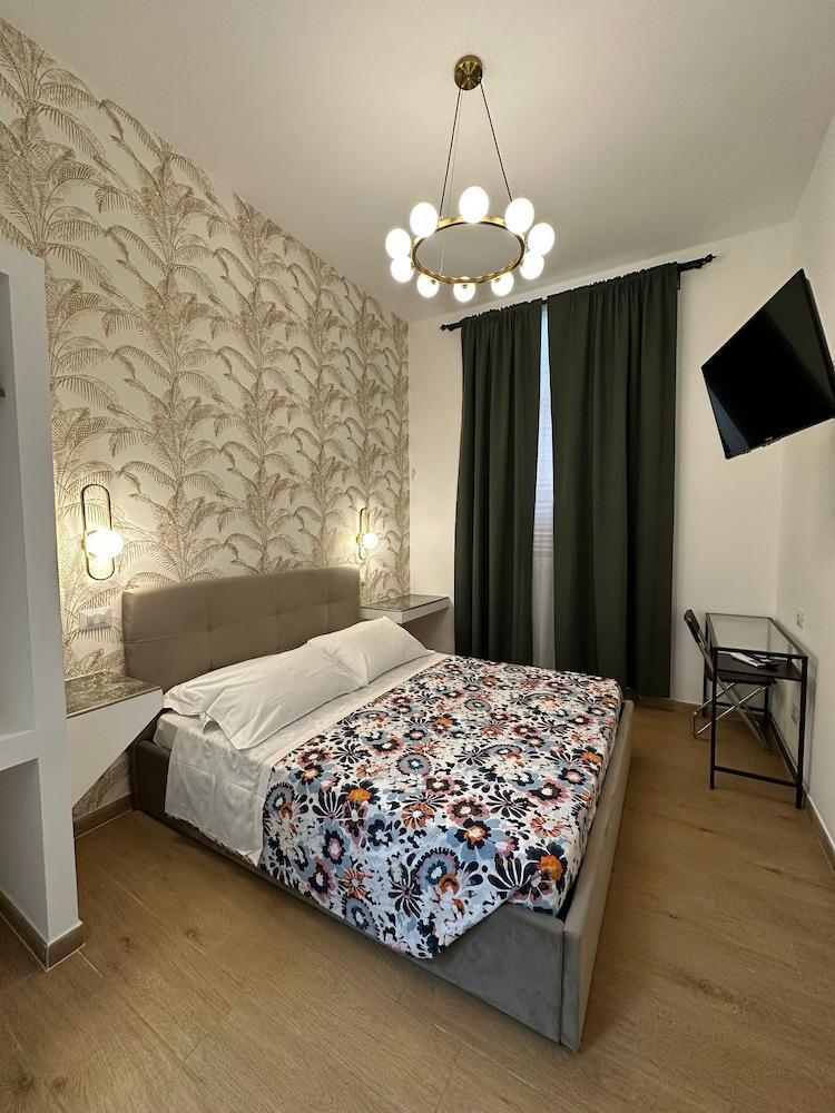 Hotel Lodi Room Type - Double Room