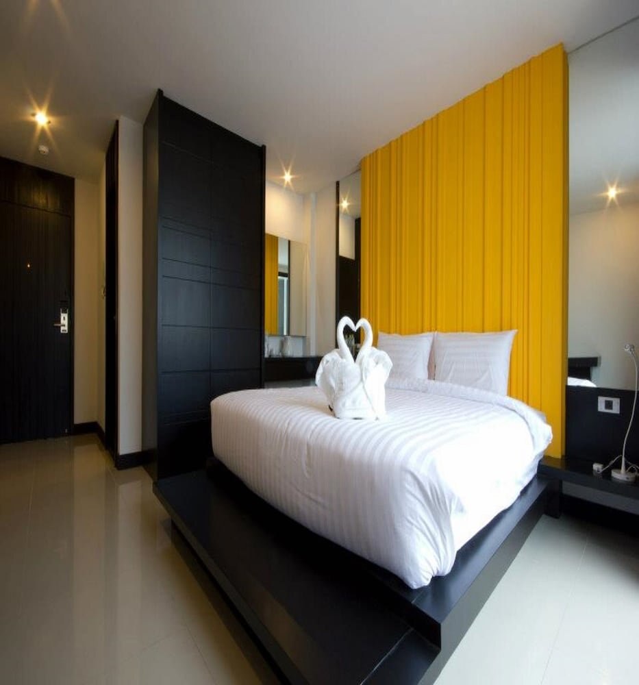 Punyapha Place Room Type - Deluxe Room With Balcony