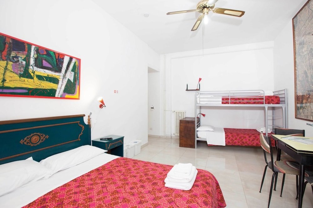 Martini Bed Room Type - Traditional Quadruple Room