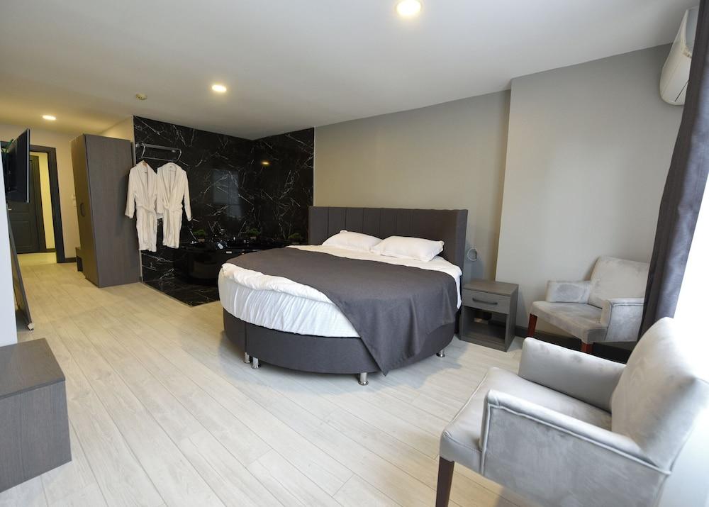 Sahil Hotel Pendik Room Type - Suite, Jetted Tub