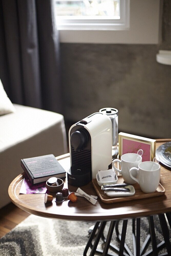 ARTOTEL Thamrin Jakarta - Tap to explore photos
