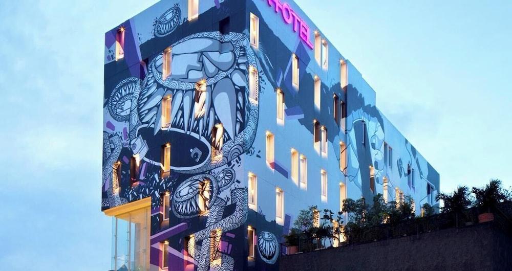 ARTOTEL Thamrin Jakarta