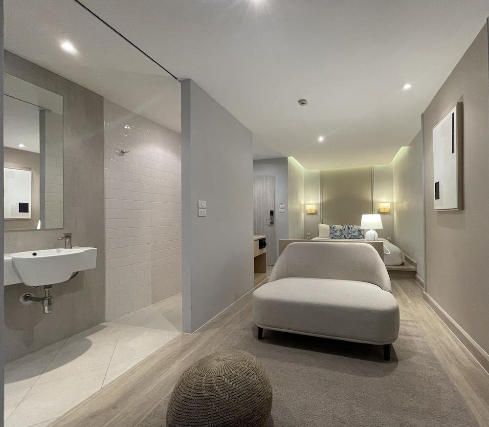 K Maison Boutique Hotel Room Type - The K Siam with Balcony