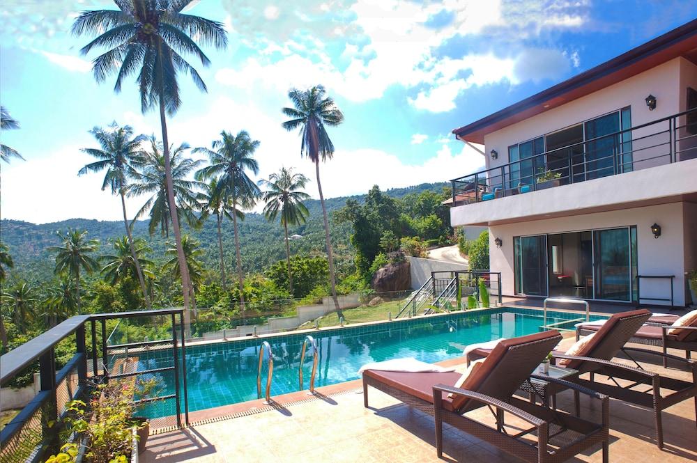 Samui Sunrise Villa - Tap to explore photos