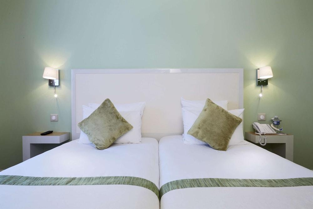 Kyriad Paris 18 - Porte de Clignancourt - Montmartre Room Type - Standard Room, 2 Twin Beds