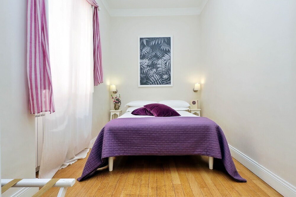Amaranto Romano Room Type - Double Room, 1 Double Bed