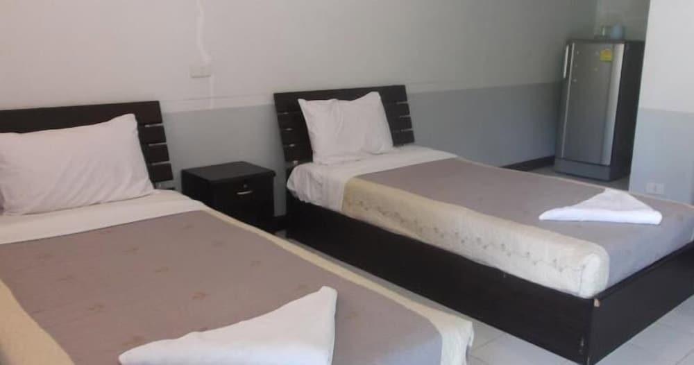 Bed & Breakfast Service Guesthouse - Tap to explore photos