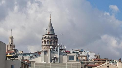 Nordstern Hotel Galata Room Type - Superior Double Room with Galata Tower View and Balcony