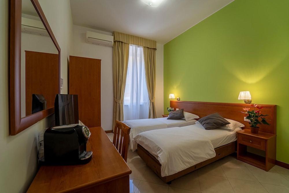 Il Passetto Room Type - Classic Double or Twin Room