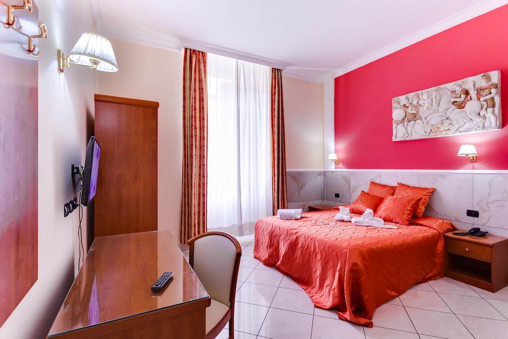 Hotel Suite Caesar Room Type - Deluxe Double or Twin Room Hotel Suite Caesar Room Type - Deluxe Double or Twin Room