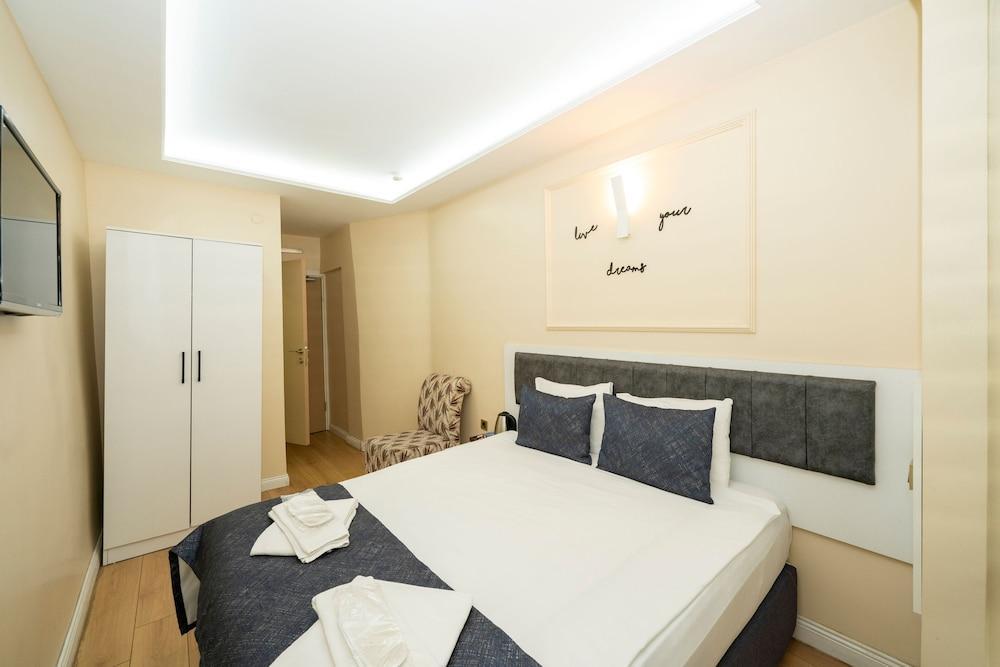 Luce Suite Hotel Room Type - Standard Single Room