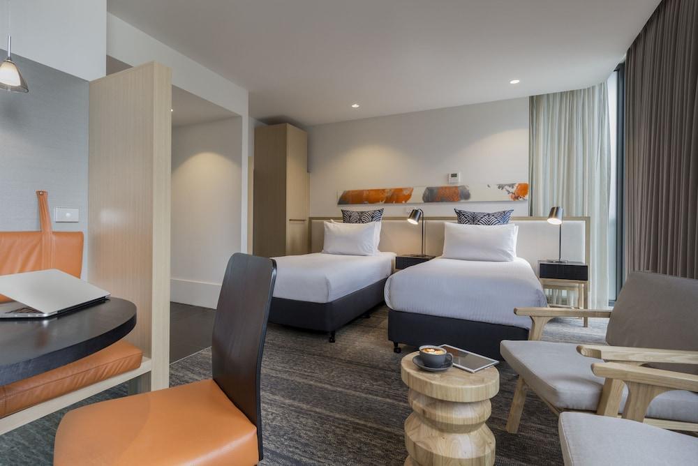 Brady Hotels Central Melbourne Room Type - Brady Twin Room