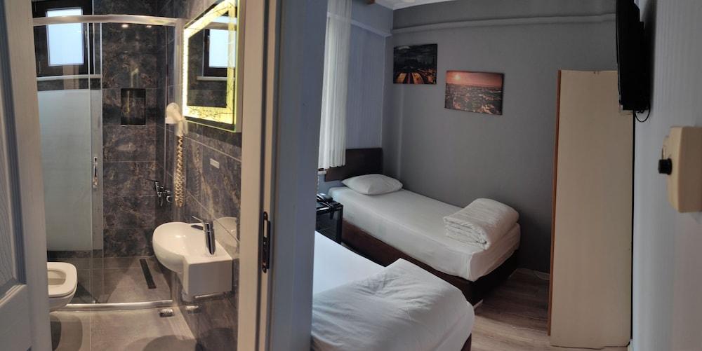 Hotel Torun Istanbul Old City Room Type - Standard Twin Room, 2 Twin Beds, City View