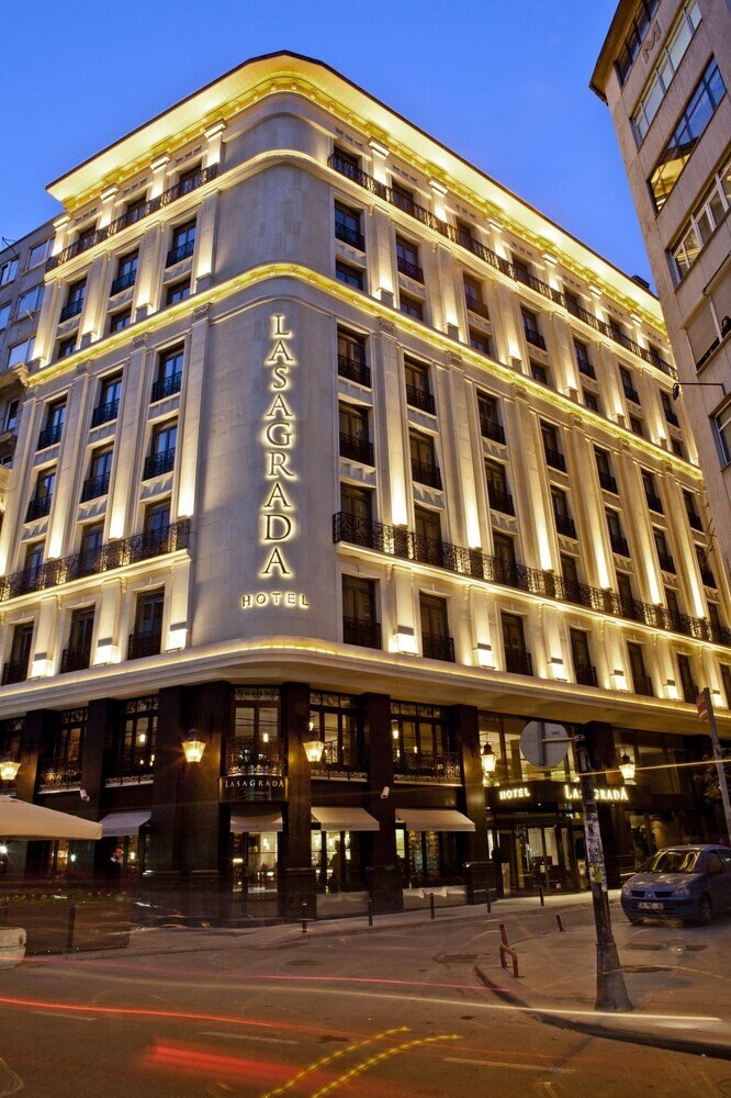 Lasagrada Hotel Istanbul - Tap to explore photos