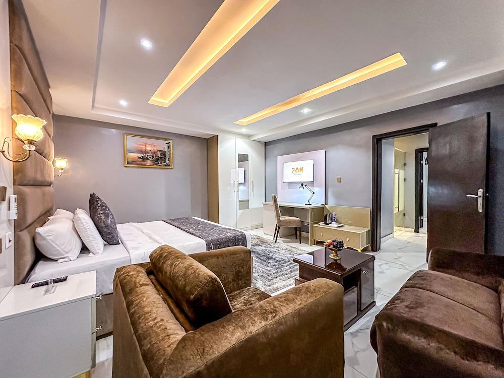 Parkview Astoria Hotel Room Type - Suite (Diplomatic)